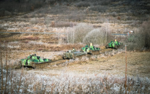 Přesun bojových vozidel pěchoty v prostoru Boletice, 71. mechanizovaný prapor