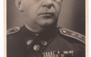 pplk. pěch. Bohuslav Maleček, doposud jeho jediná známá portrétní fotografie. 