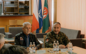 Návštěva pana prezidenta Petra Pavla v posádce Přáslavice