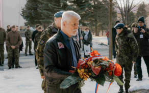 Návštěva pana prezidenta Petra Pavla v posádce Přáslavice