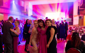 První společný Reprezentační ples města a posádky Hranice nabídl slavnostní večer ve znamení spolupráce a tradice