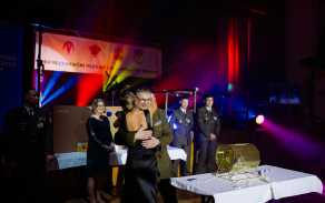 První společný Reprezentační ples města a posádky Hranice nabídl slavnostní večer ve znamení spolupráce a tradice