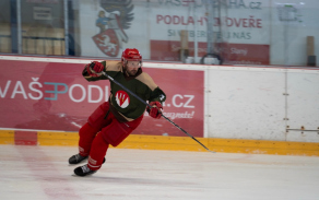 Druhý ročník přátelského hokejového utkání mezi 7. mechanizovanou brigádou a 4. brigádou rychlého nasazení.