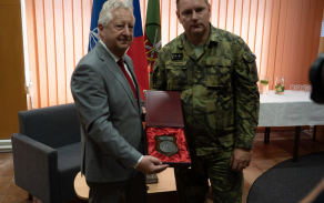 Historický milník pro českou obranu: Přáslavický prapor kompletně převzal tanky Leopard 2A4
