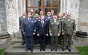 Prezident jmenoval pět nových generálů, šest povýšil do vyšší generálské hodnosti Autor: Jan Schejbal