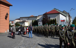 3	Mohutný přesun vzbudil velký zájem hranických obyvatel