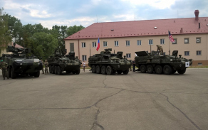 Přehlídka české a americké techniky