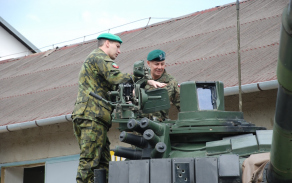 Modernizovanému tanku T 74 věnoval pozornost mimořádnou