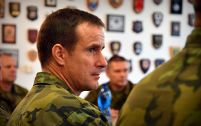 6._gen_rehka_na_griefingu_spolu_s_prislusniky_7.mb_.jpg