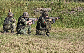 Střílelo se převážně v leže, případně v kleče.